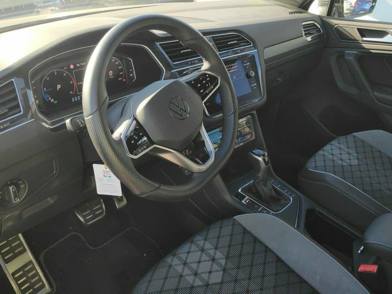 Volkswagen Tiguan R-line 2.0 Tdi 110kw (150cv) Dsg - Foto 2
