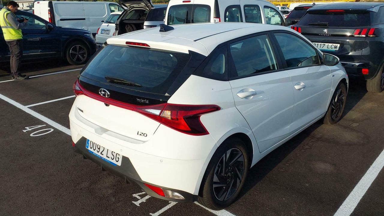 Hyundai I20 1.0 Tgdi 74kw (100cv) 48v Klass - Foto 2