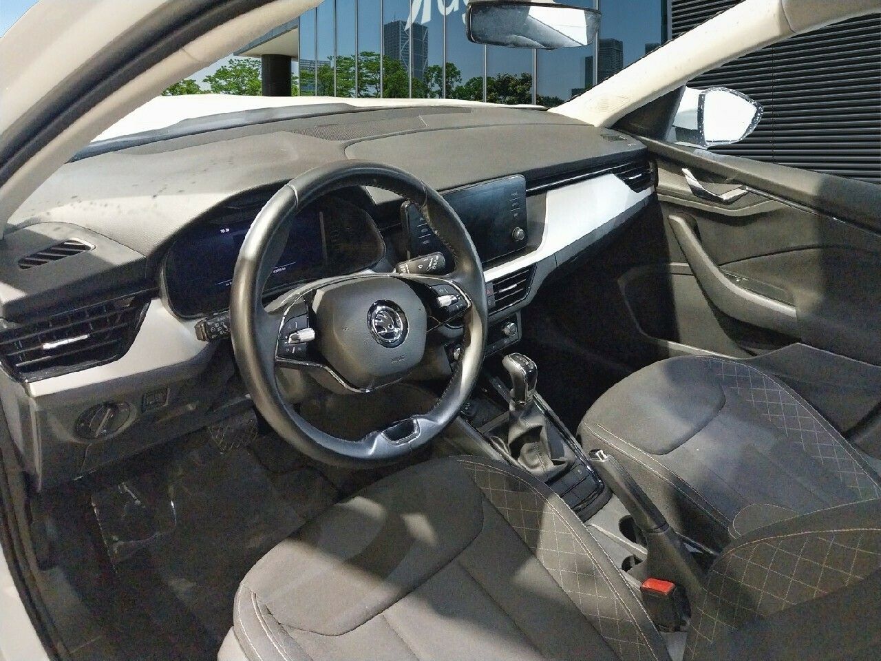 Skoda Kamiq 1.0 Tsi 81kw (110cv) Dsg Ambition - Foto 2