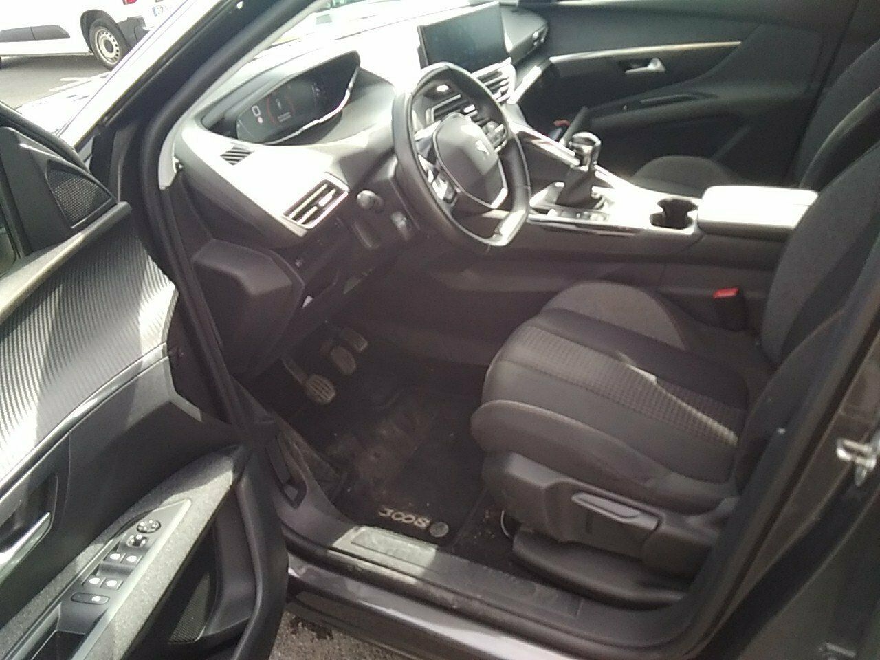 Peugeot 3008 1.5 Bluehdi 96kw (130cv) S&s Active Pack - Foto 2