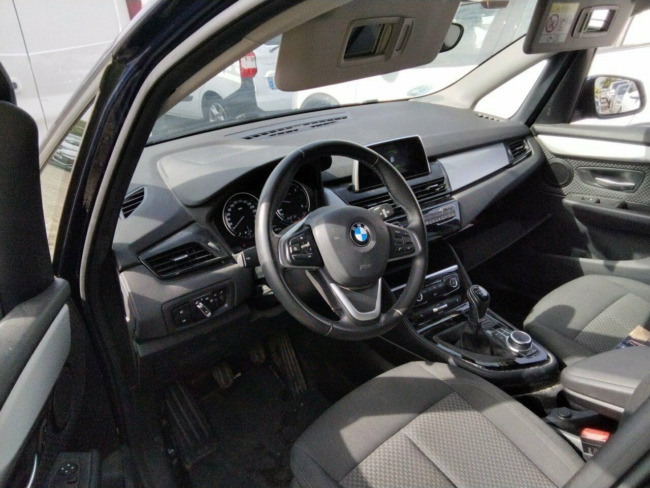 Bmw Series 2 Active Tourer 216d - Foto 2