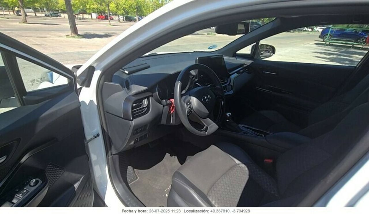 Toyota C-hr 1.8 125h Advance - Foto 2