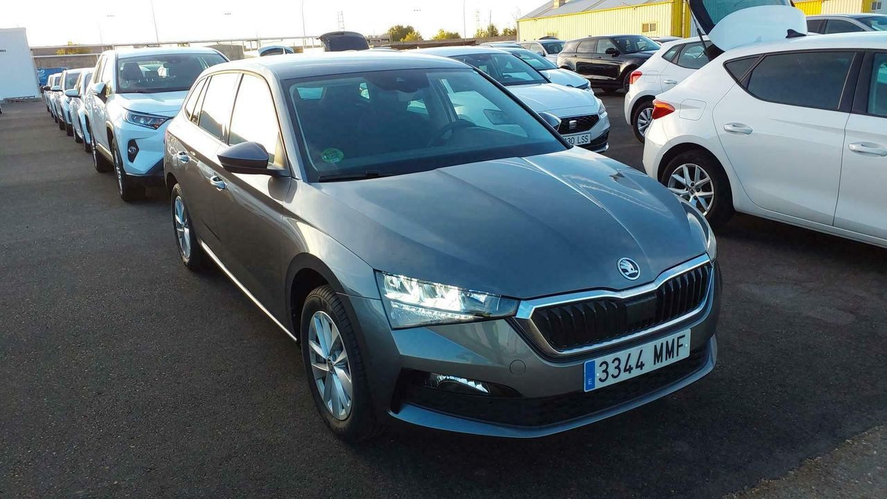 Skoda Scala 1.0 Tsi 70 Kw (95 Cv) Selection - Foto 2