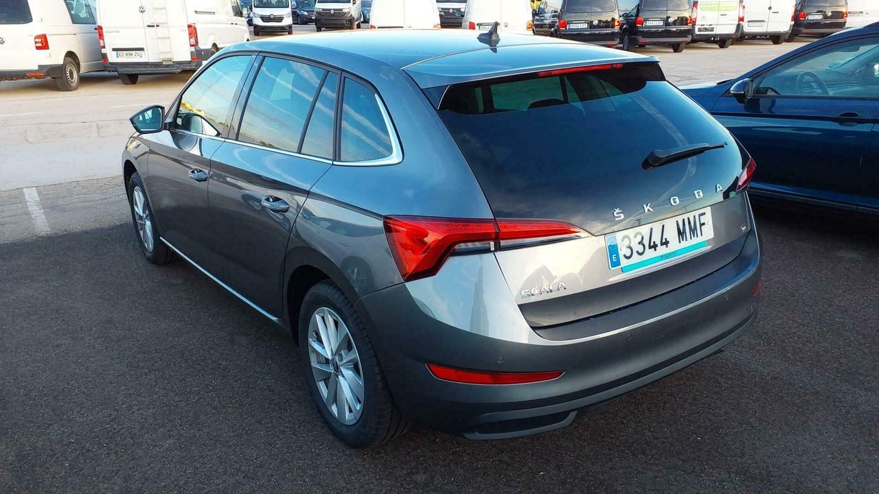 Skoda Scala 1.0 Tsi 70 Kw (95 Cv) Selection - Foto 2