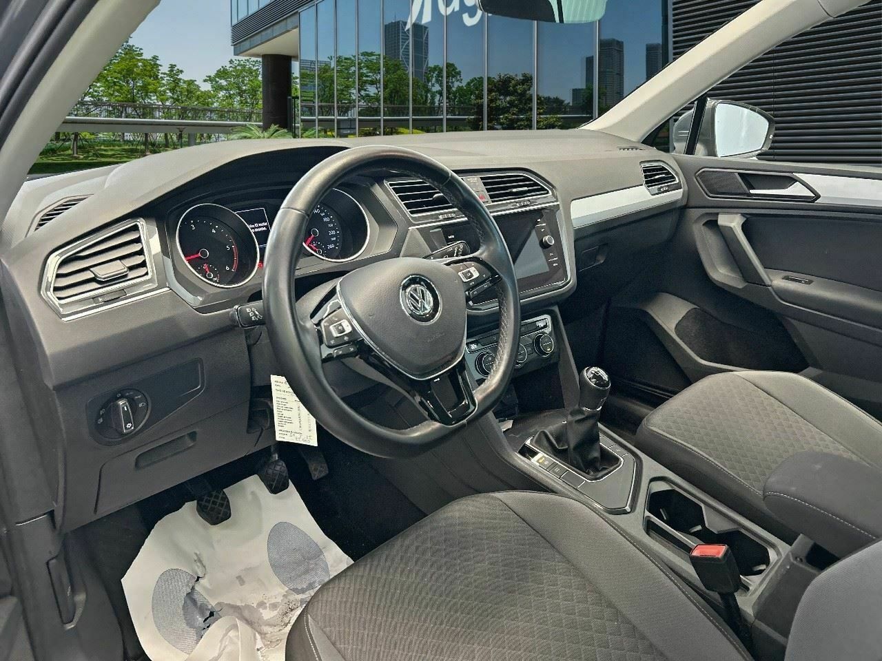 Volkswagen Tiguan Advance 2.0 Tdi 110kw (150cv) - Foto 2