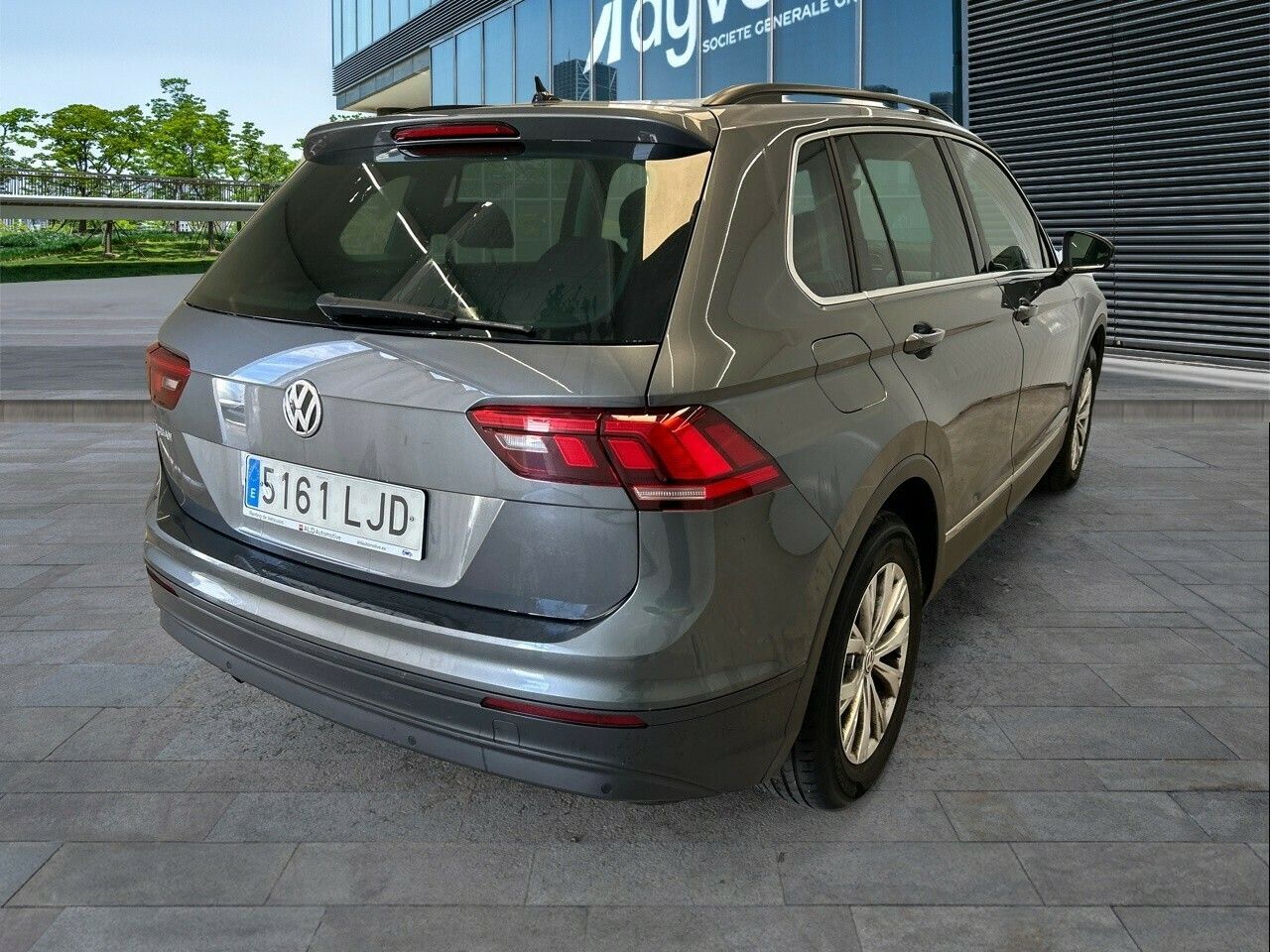 Volkswagen Tiguan Advance 2.0 Tdi 110kw (150cv) - Foto 2
