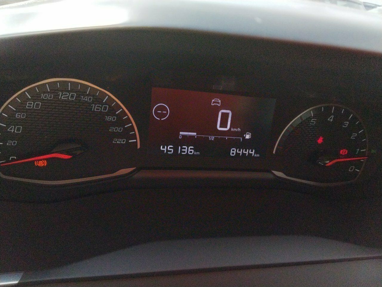 Peugeot 208 Bluehdi 73kw (100cv) Active - Foto 2