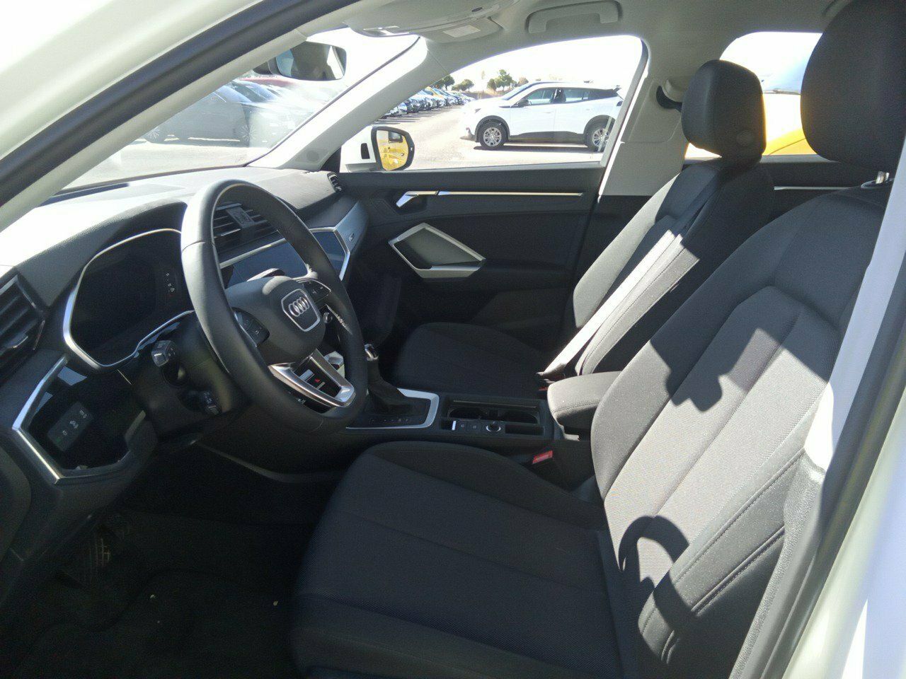 Audi Q3 Advanced 35 Tdi 110kw (150cv) S Tronic - Foto 2