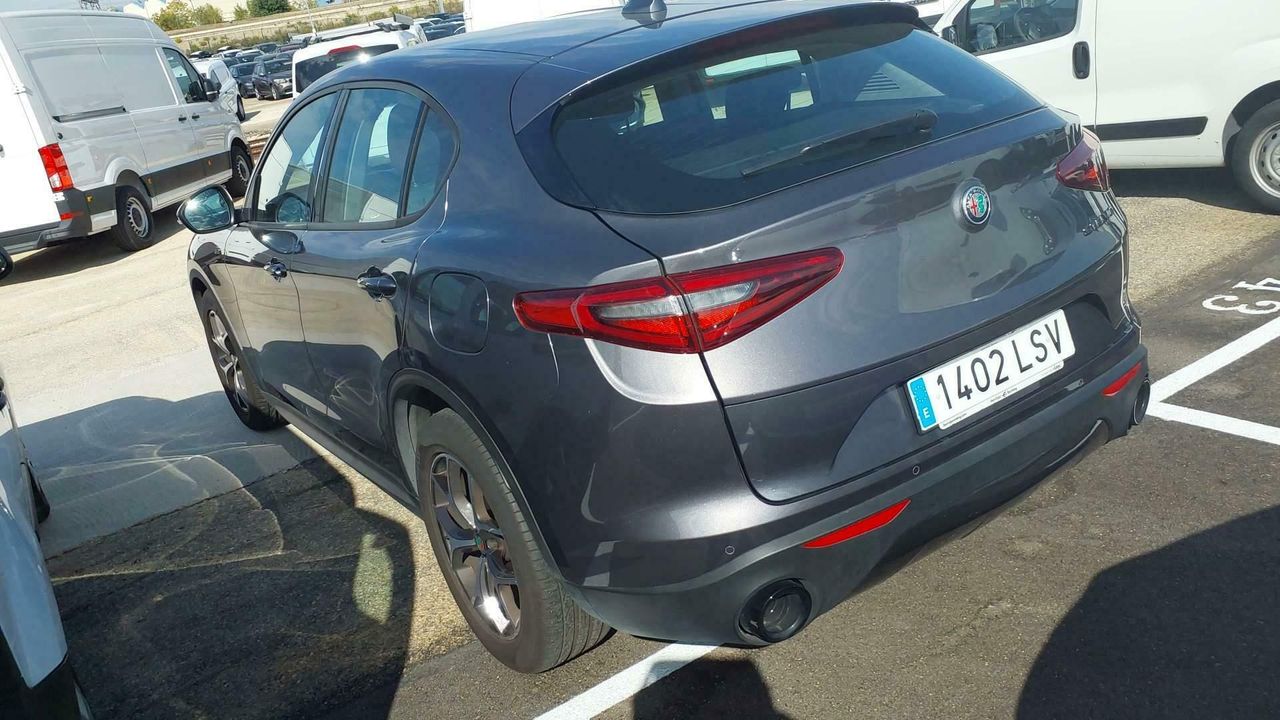 Alfa Romeo Stelvio 2.2 Diésel 140kw (190cv) Sprint Rwd - Foto 2