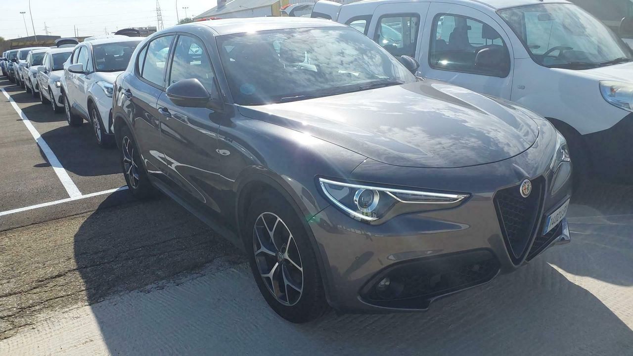 Alfa Romeo Stelvio 2.2 Diésel 140kw (190cv) Sprint Rwd - Foto 2