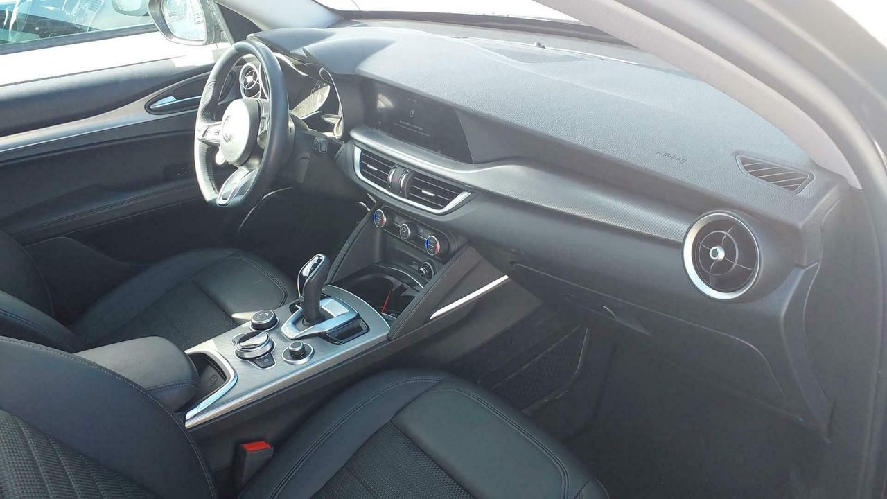 Alfa Romeo Stelvio 2.2 Diésel 140kw (190cv) Sprint Rwd - Foto 2