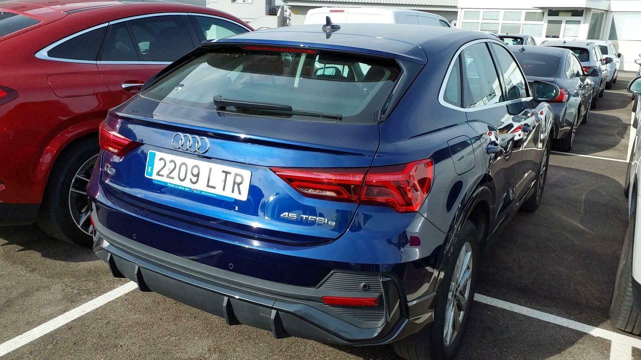 Audi Q3 Sportback 45 Tfsi E 180kw S Tronic Advanced - Foto 2