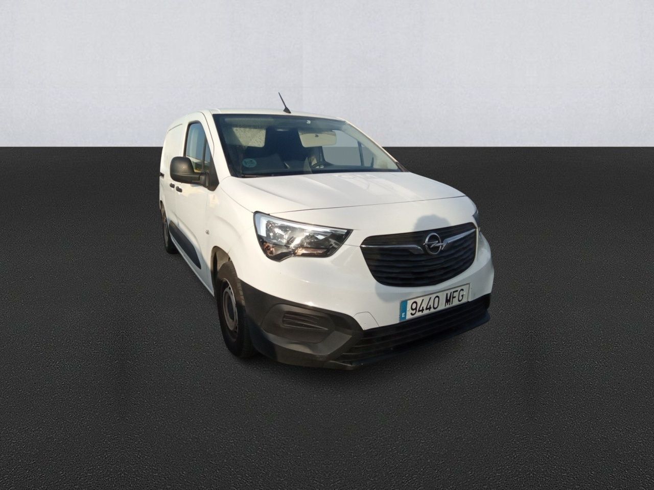 Opel Combo Cargo L 650kg Diesel 1.5 100hp S&s Mt E6 - Foto 2