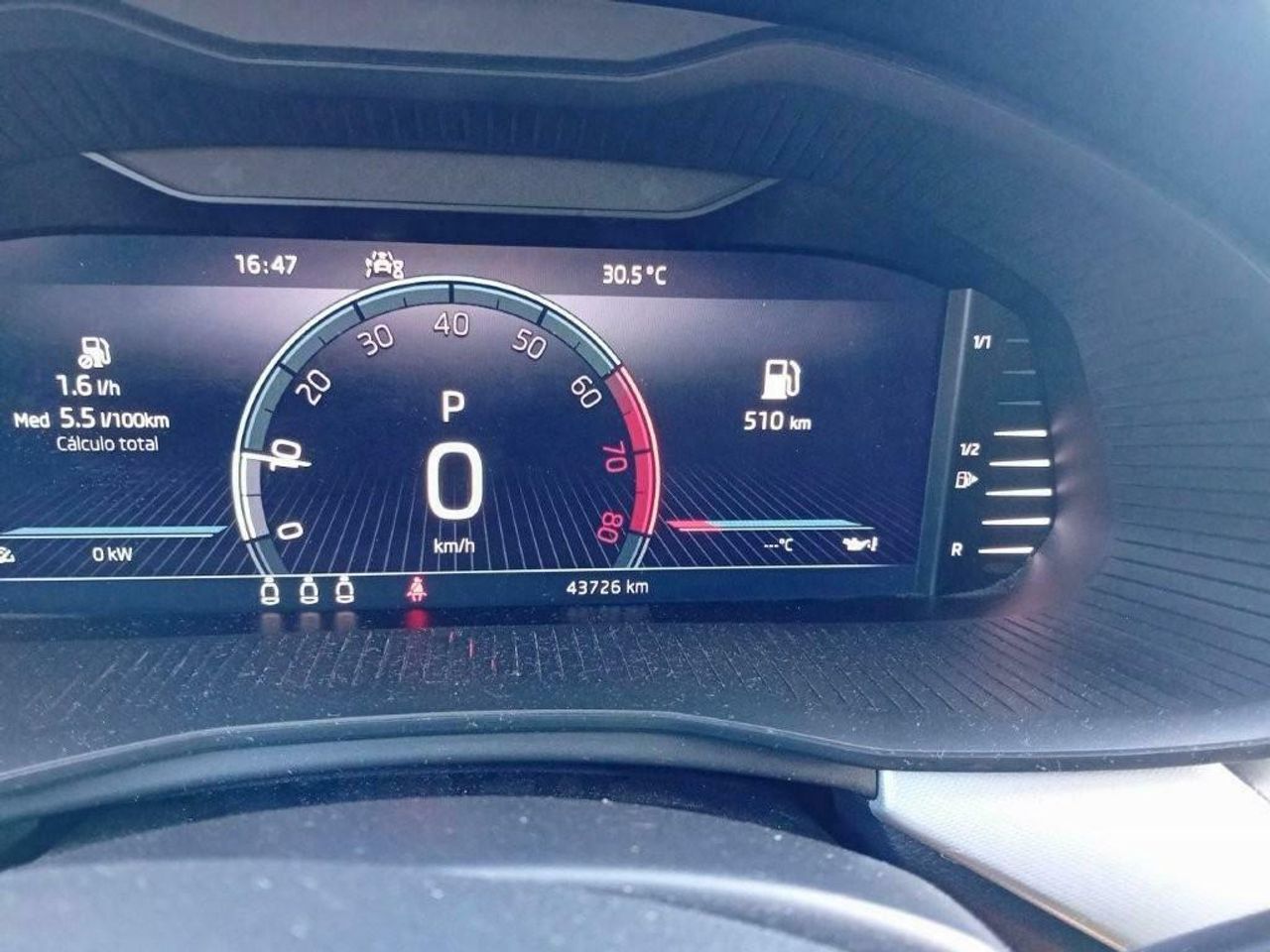 Skoda Kamiq 1.0 Tsi 81kw (110cv) Dsg Emotion - Foto 2