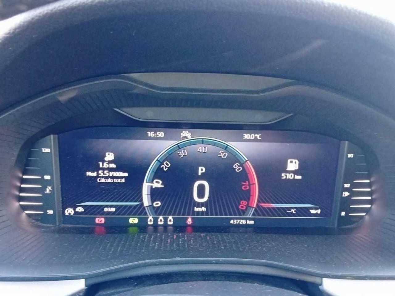 Skoda Kamiq 1.0 Tsi 81kw (110cv) Dsg Emotion - Foto 2