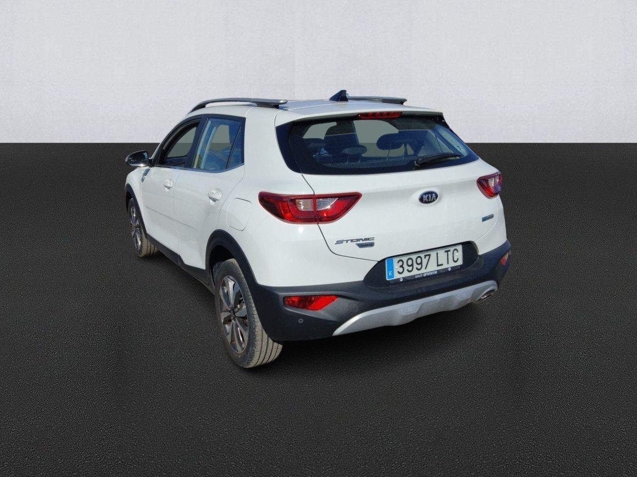 Kia Stonic 1.0 T-gdi 88kw (120cv) Mhev Drive Dct - Foto 2