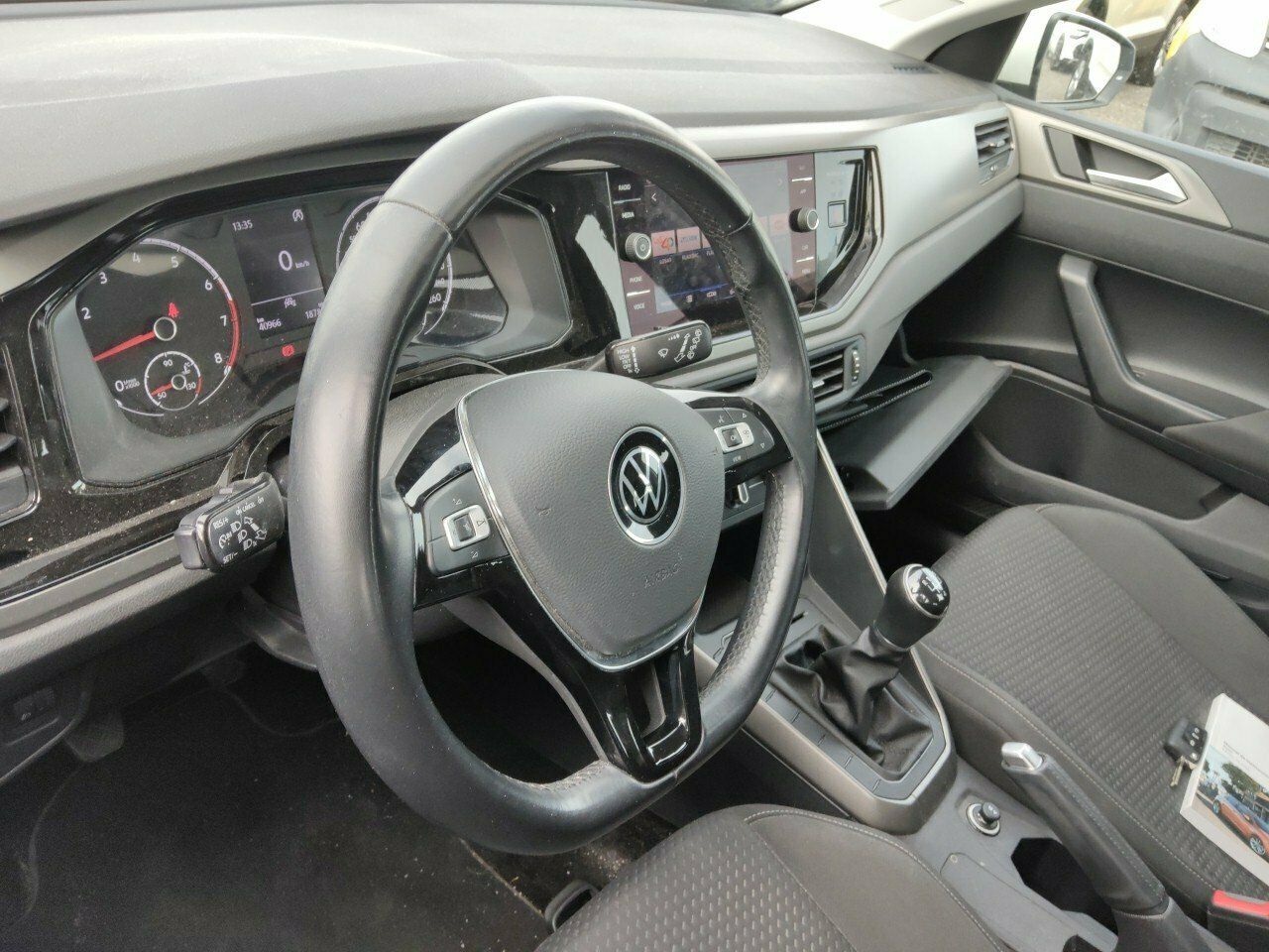 Volkswagen Polo Advance 1.0 Tsi 70kw (95cv) - Foto 2