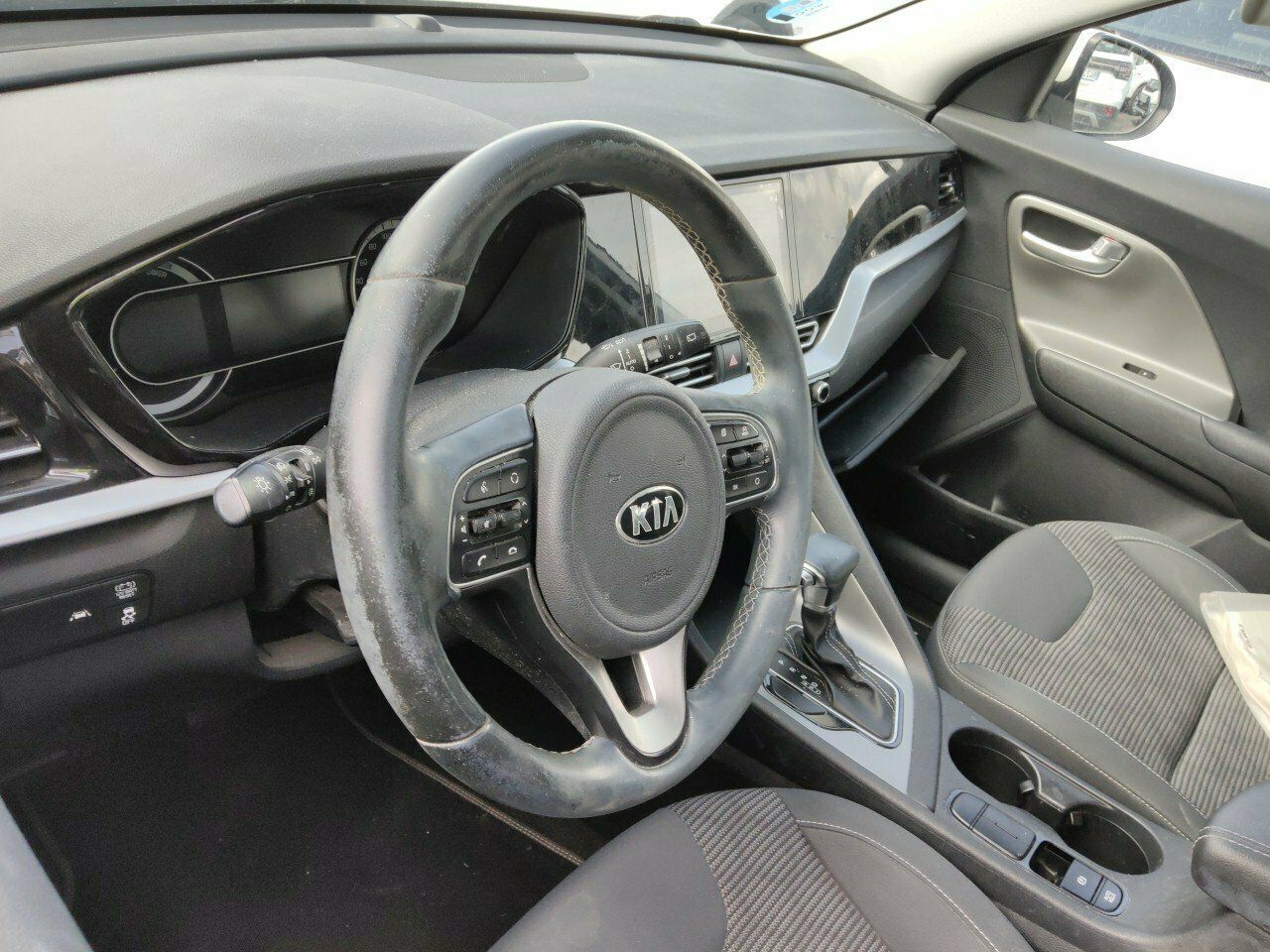 Kia Niro 1.6 Gdi Hev 104kw (141cv) Concept - Foto 2