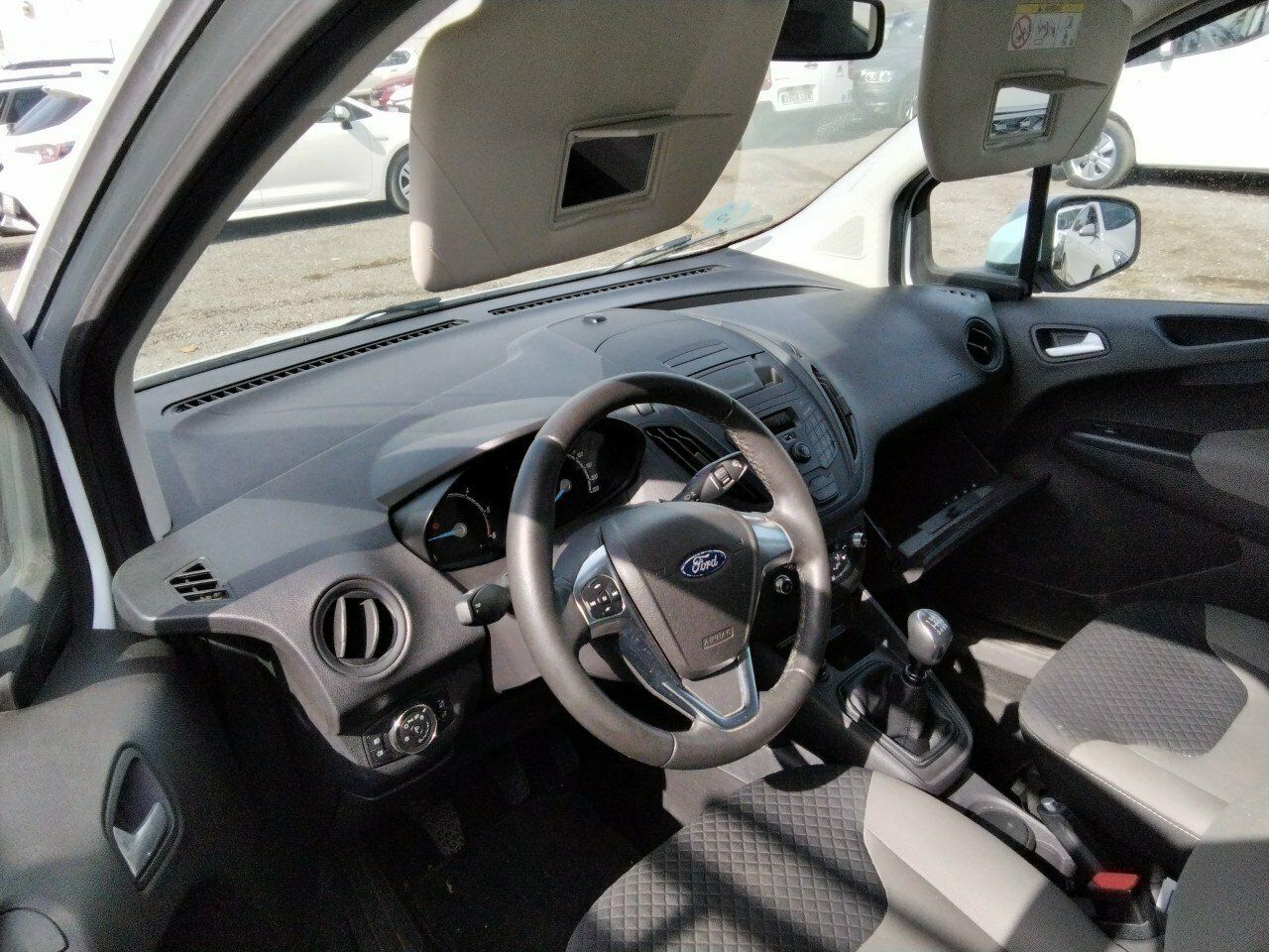 Ford Transit Courier Kombi 1.5 Tdci 56kw Trend Glp - Foto 2