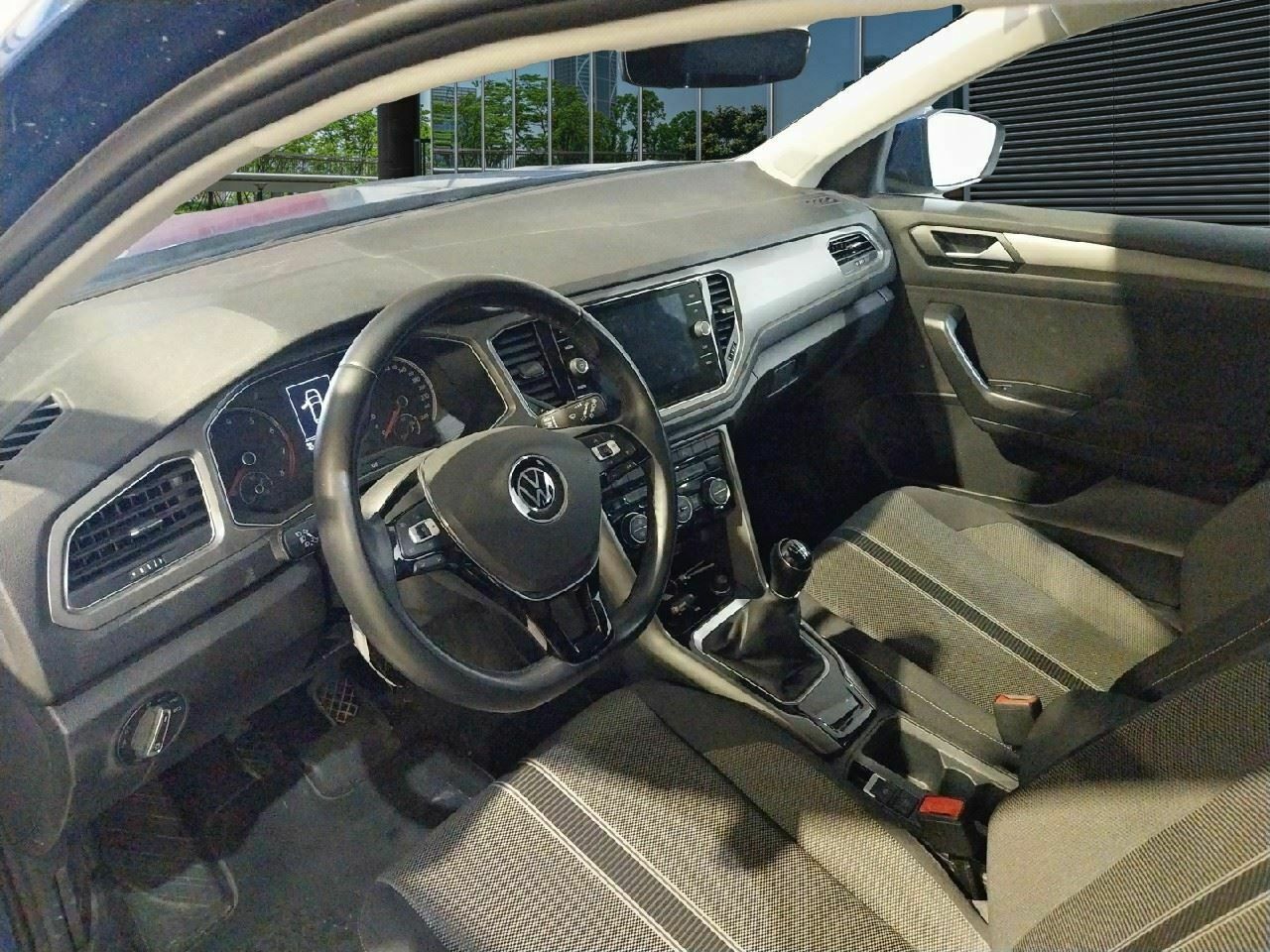 Volkswagen T-roc Advance R-line 1.0 Tsi 81kw (110cv) - Foto 2