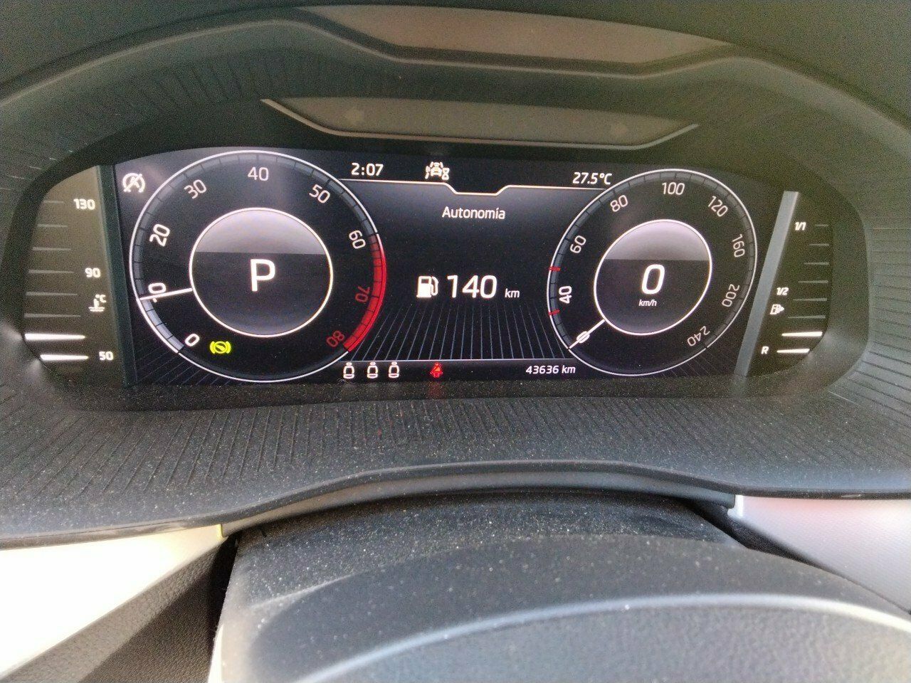 Skoda Kamiq 1.0 Tsi 81kw (110cv) Dsg Ambition - Foto 2