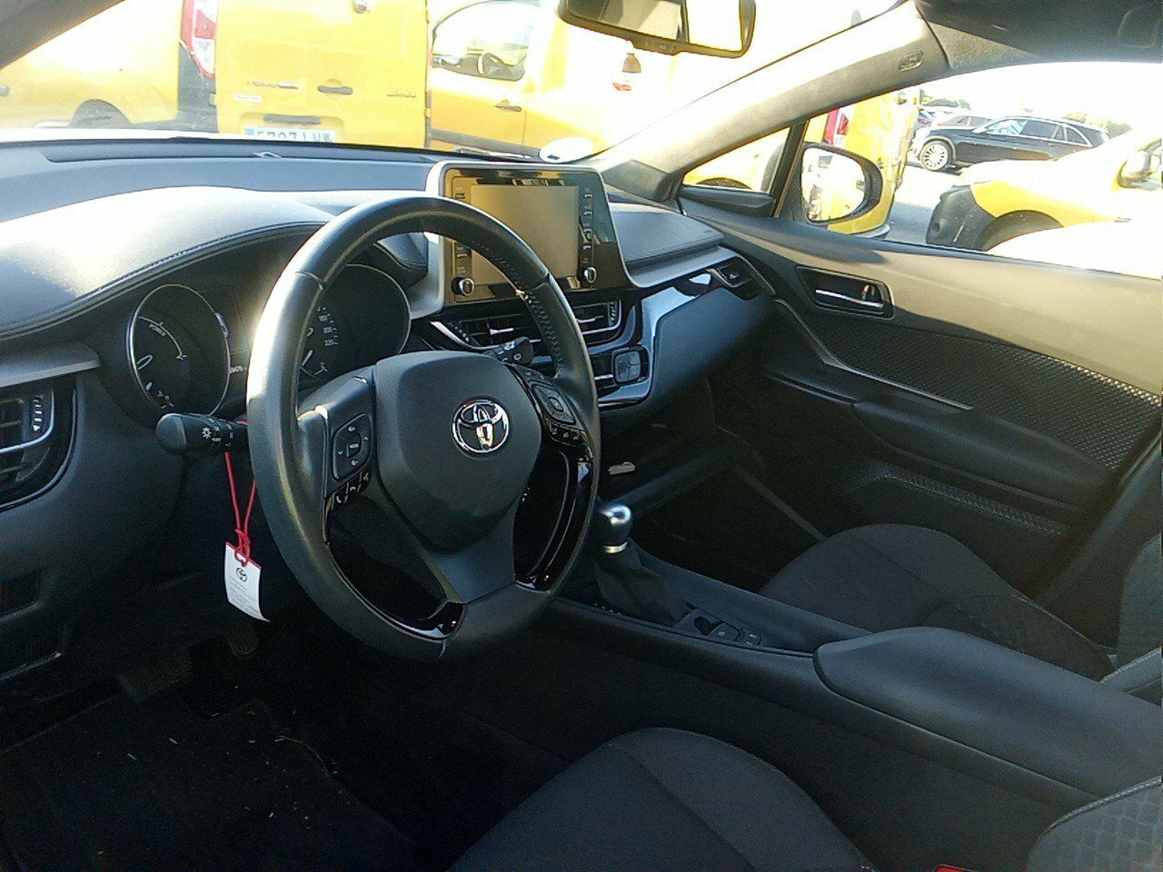 Toyota C-hr 1.8 125h Active - Foto 2