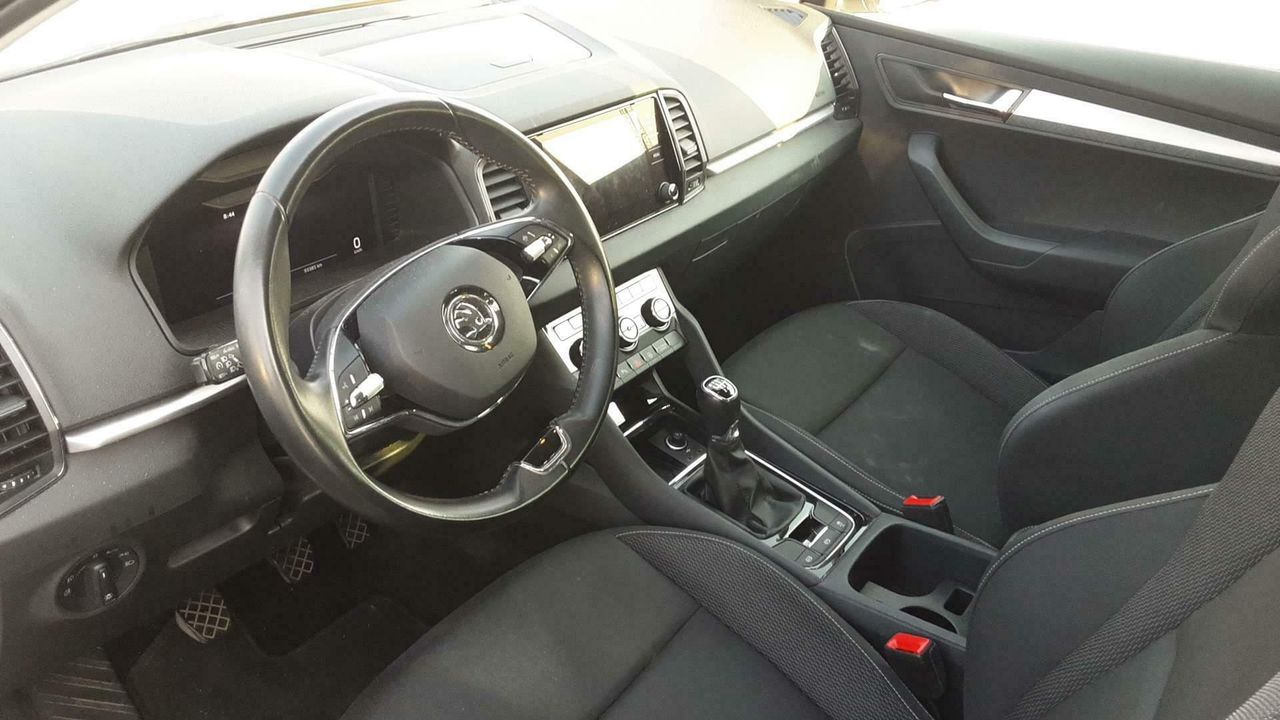 Skoda Karoq 2.0 Tdi 85kw (115cv) Ambition - Foto 2