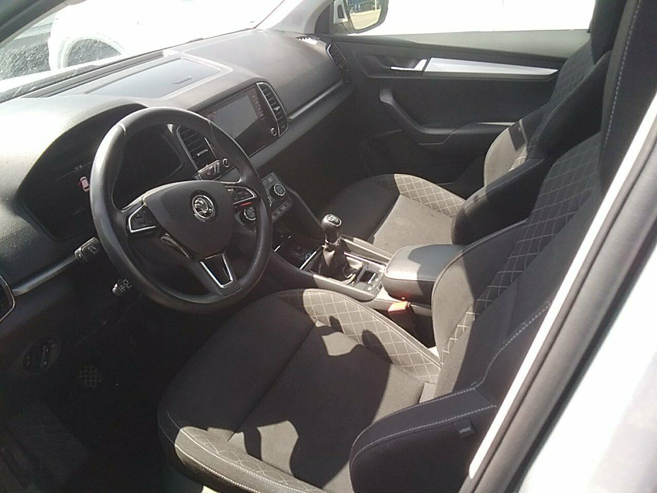 Skoda Karoq 2.0 Tdi 110kw (150cv) Ambition - Foto 2