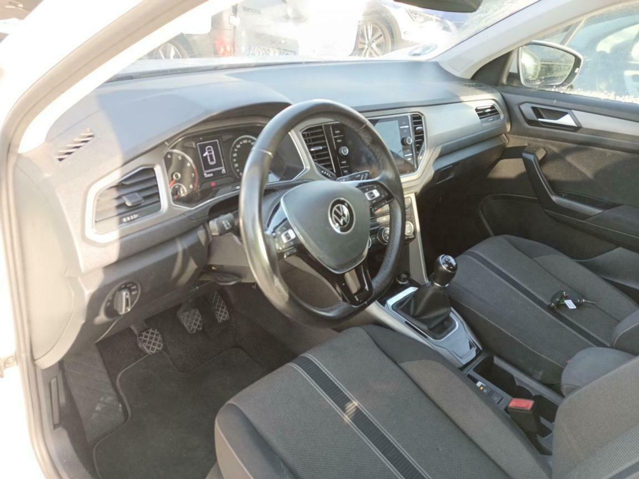 Volkswagen T-roc Advance 1.0 Tsi 81kw (110cv) - Foto 2