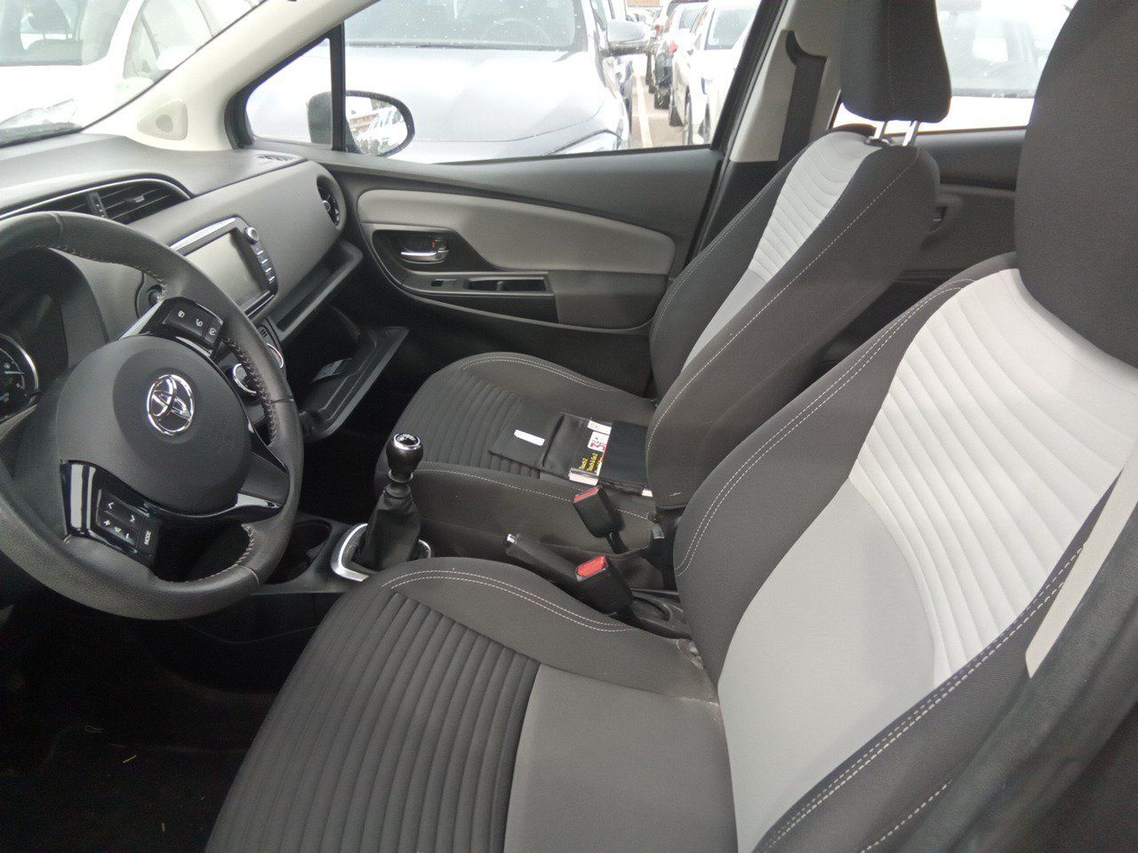 Toyota Yaris 1.5 110 Active Tech - Foto 2