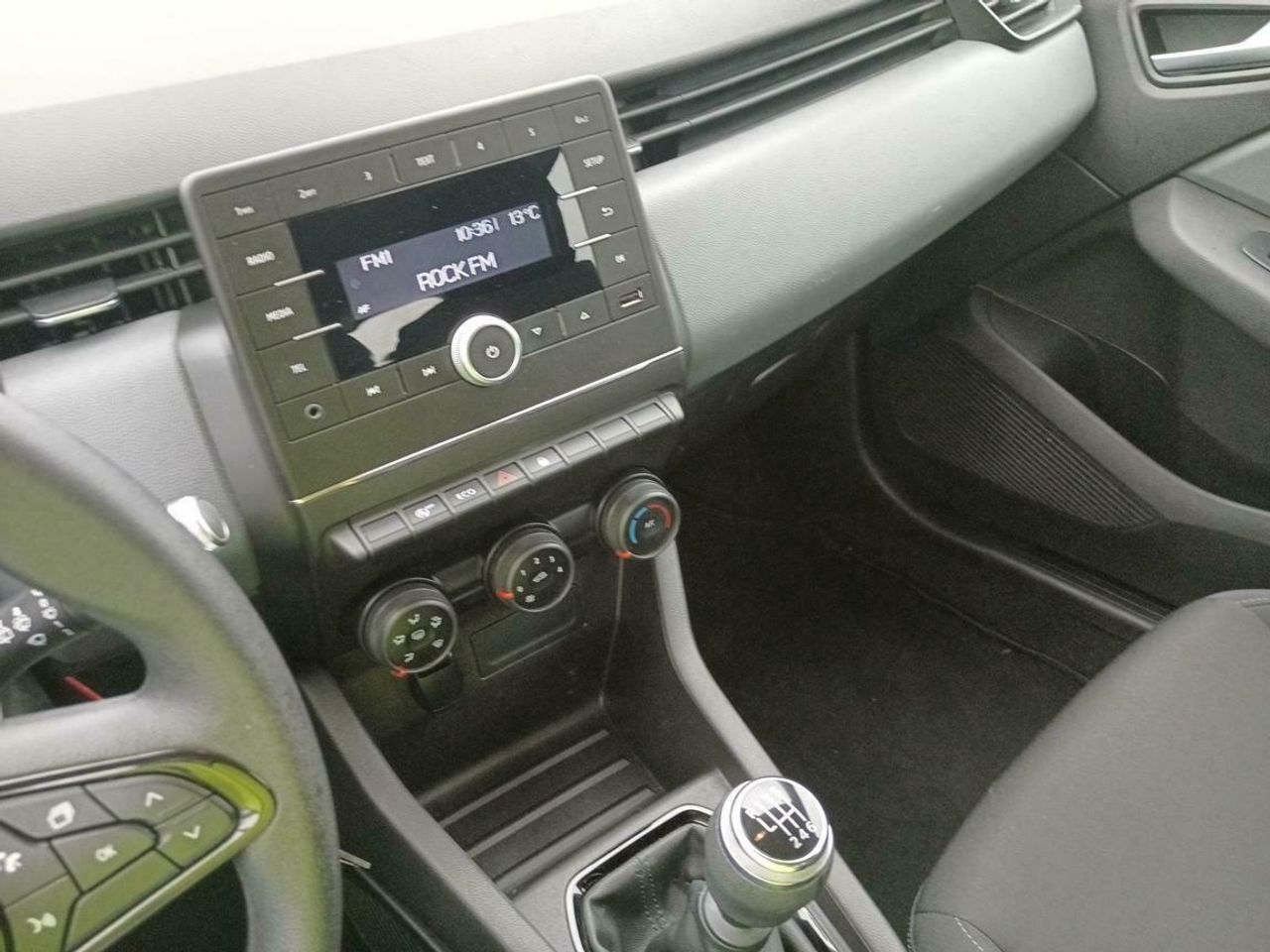 Renault Clio Business Blue Dci 63 Kw (85cv) - Foto 2