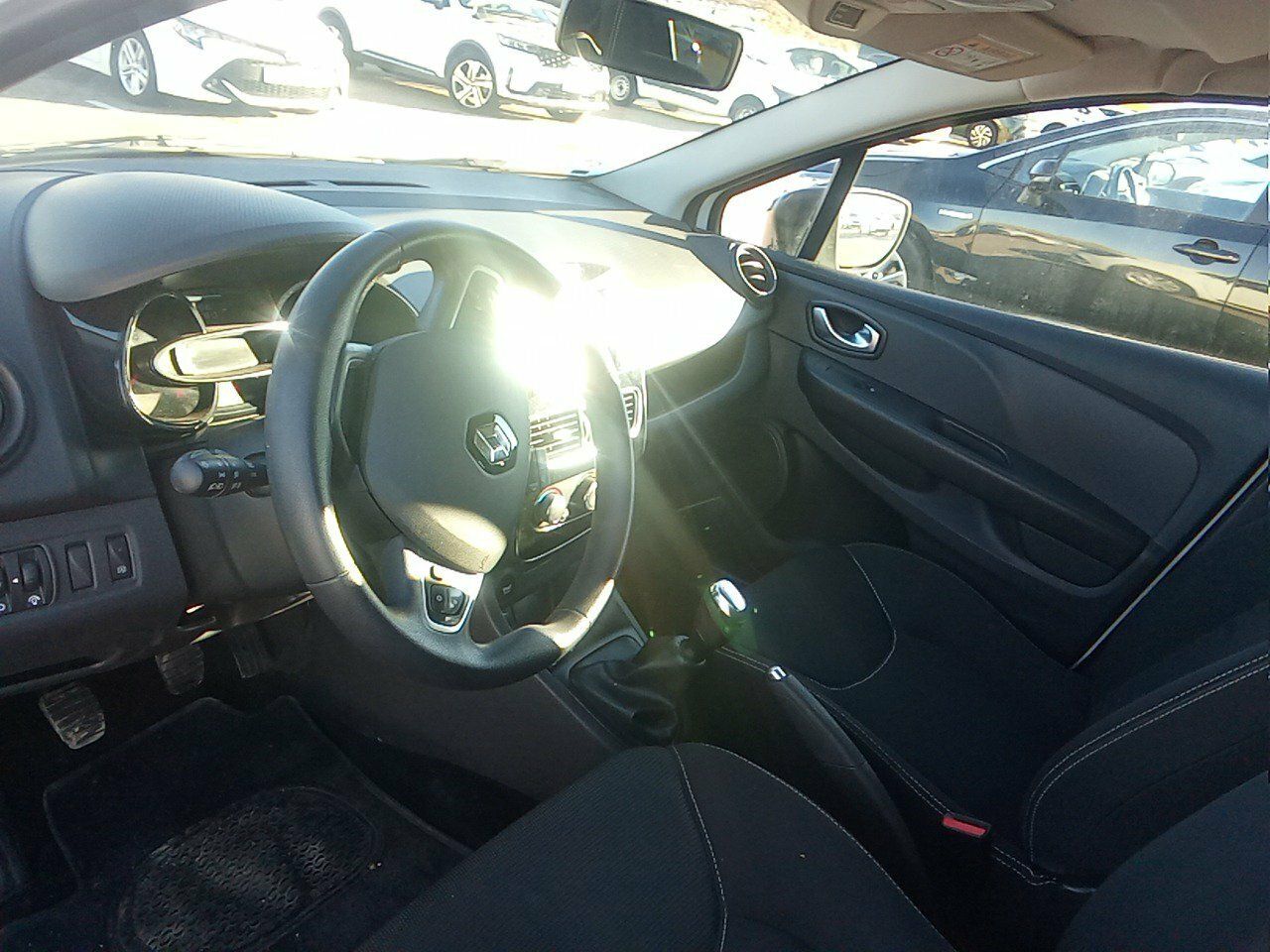 Renault Clio (o) Business Dci 55kw (75cv) -18 - Foto 2