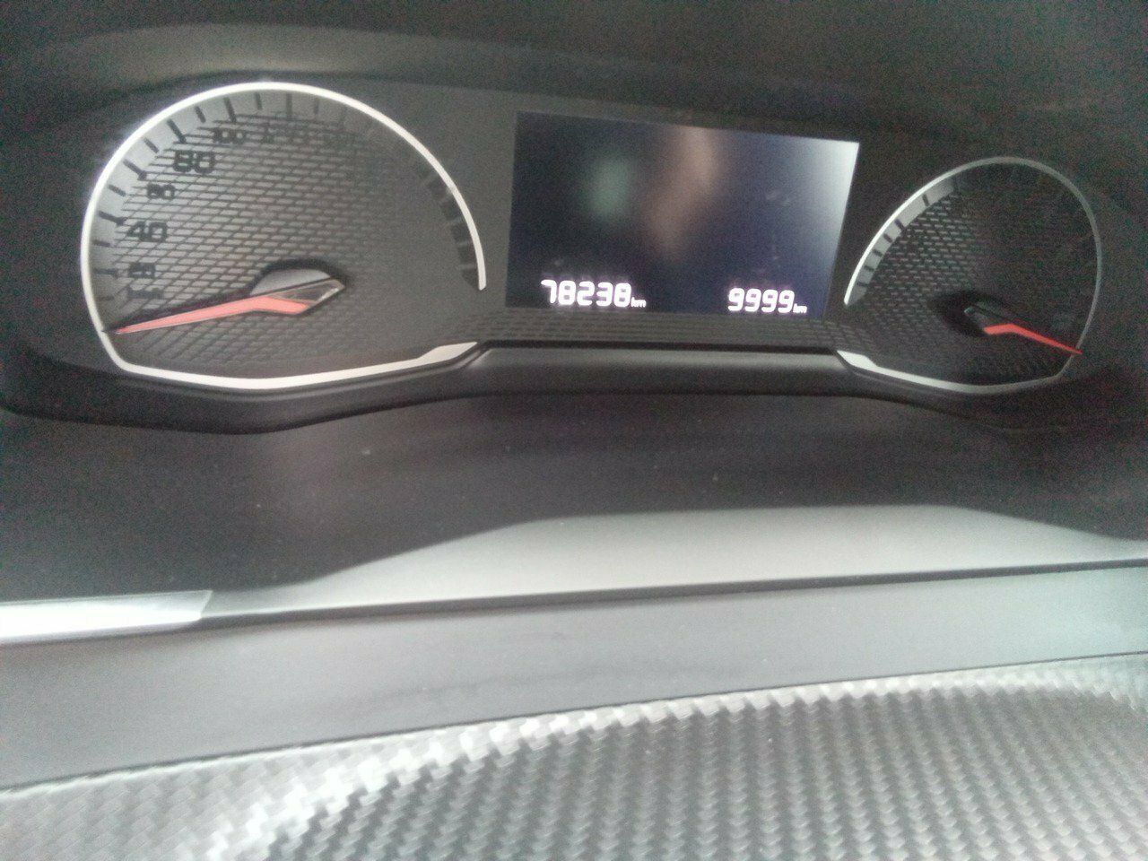 Peugeot 2008 Active Bluehdi 81kw (110cv) - Foto 2