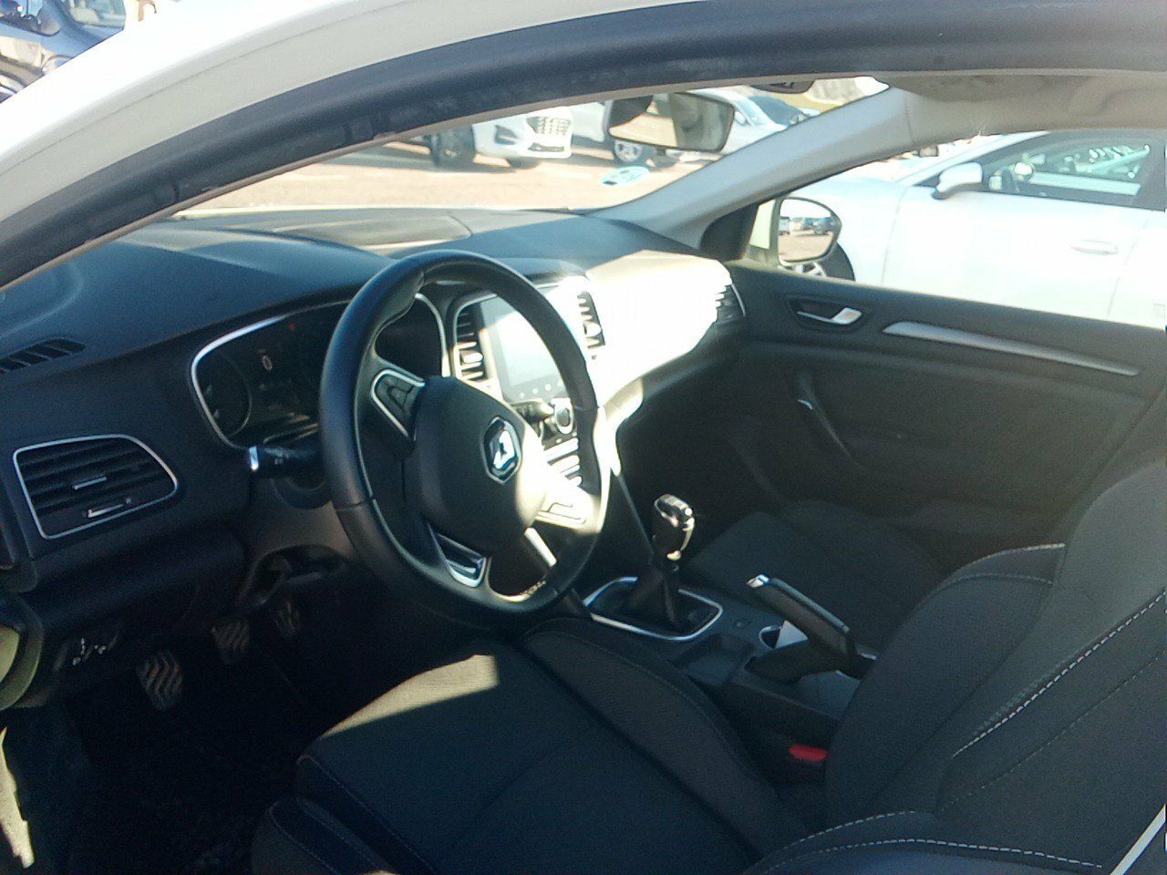 Renault Megane Equilibre Blue Dci 85 Kw (115cv) - Foto 2