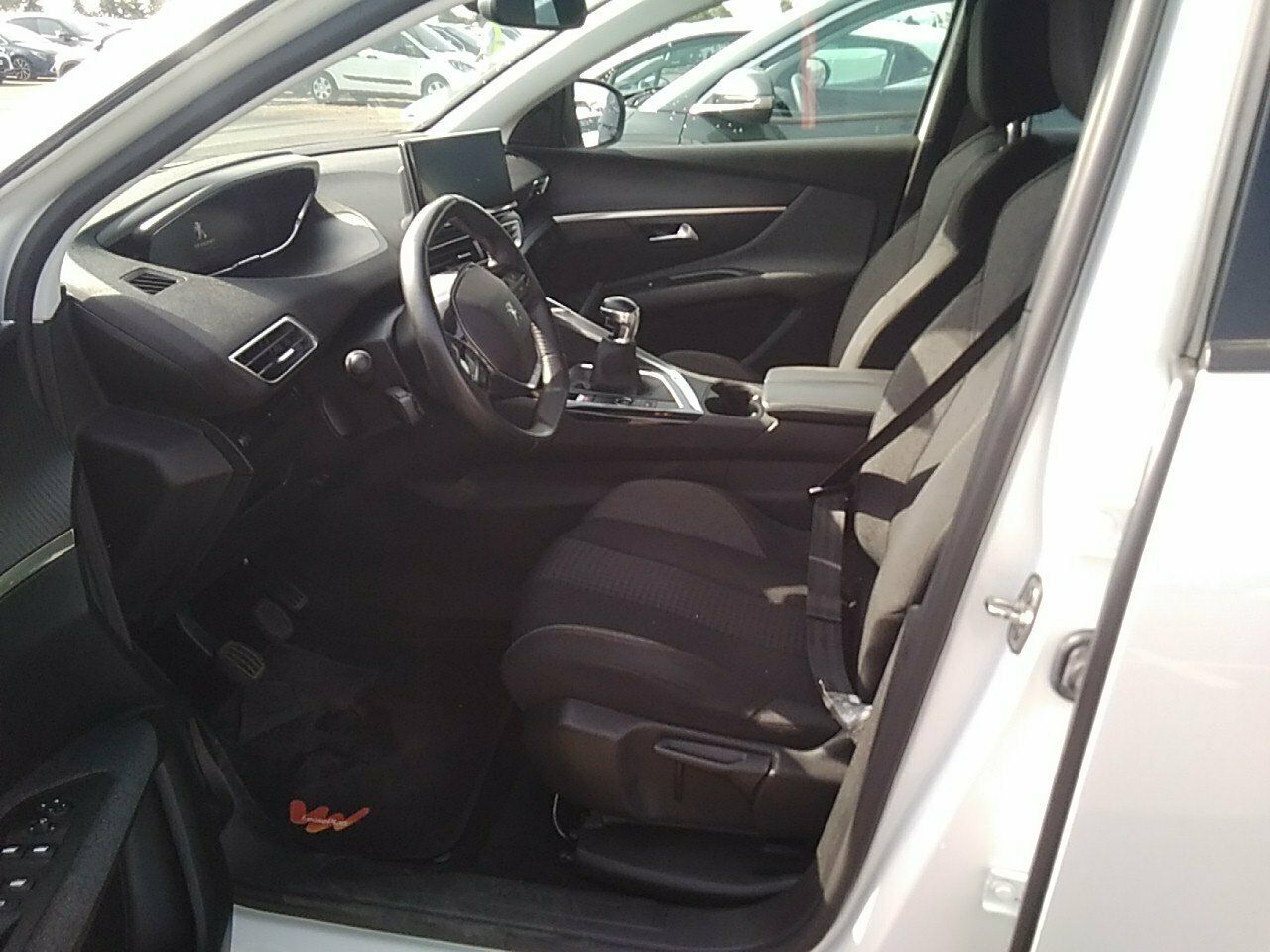 Peugeot 3008 1.5 Bluehdi 96kw (130cv) S&s Active Pack - Foto 2