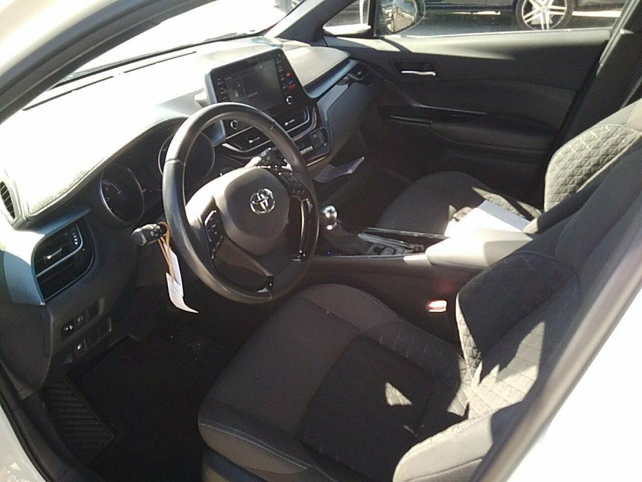 Toyota C-hr 2.0 180h Advance - Foto 2