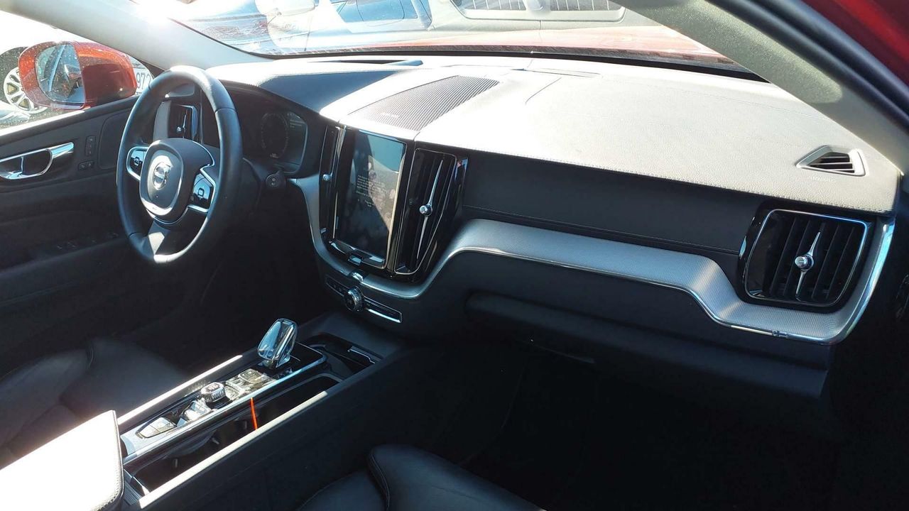 Volvo Xc60 2.0 B5 D Awd Inscription Auto - Foto 2