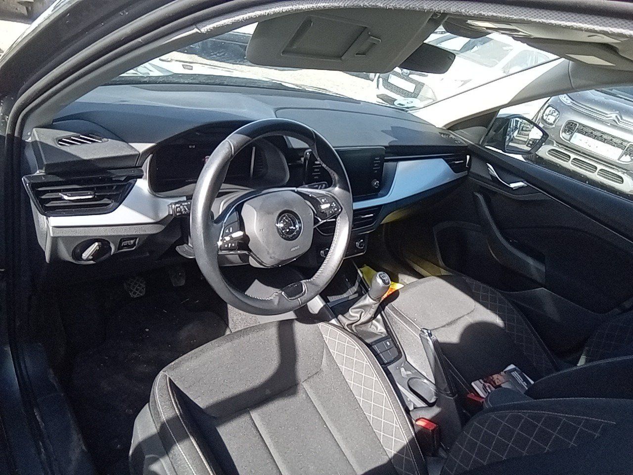 Skoda Kamiq 1.0 Tsi 81kw (110cv) Ambition - Foto 2