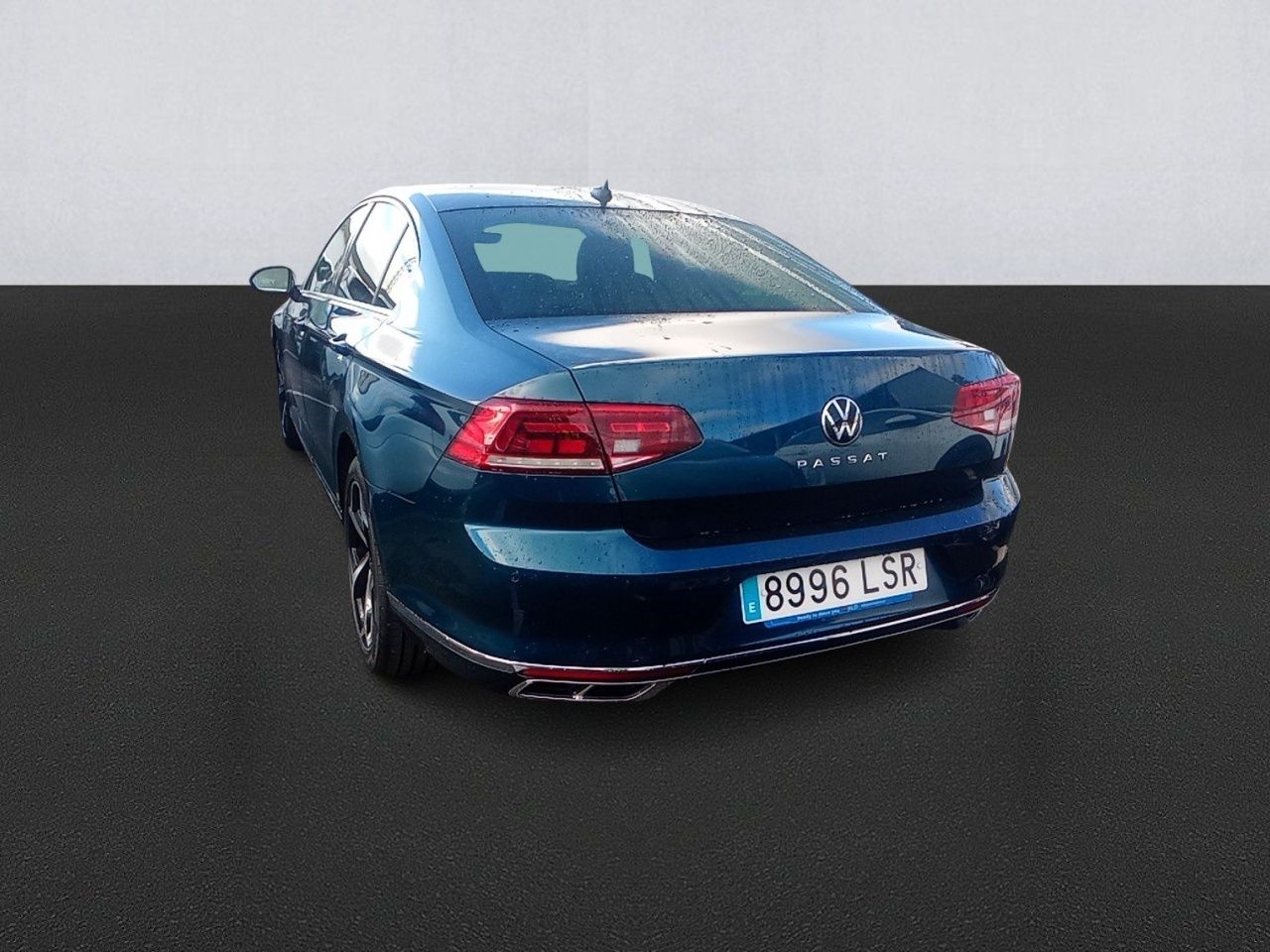 Volkswagen Passat R-line 2.0 Tdi 110kw (150cv) - Foto 2
