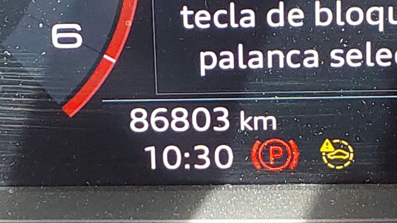 Audi Q3 Black Line 35 Tdi 110kw (150cv) S Tronic - Foto 2