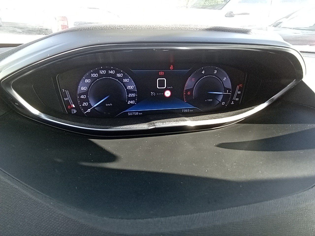 Peugeot 5008 Allure 1.5l Bluehdi 96kw (130cv) S&s - Foto 2