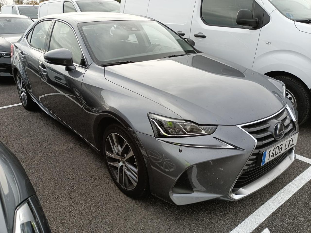 Lexus Is 2.5 300h Executive - Foto 2
