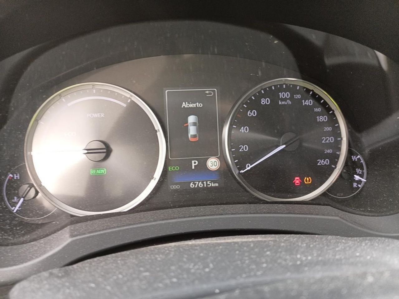 Lexus Is 2.5 300h Executive - Foto 2