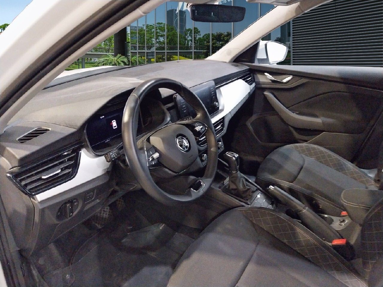 Skoda Kamiq 1.0 Tsi 81kw (110cv) Dsg Ambition - Foto 2