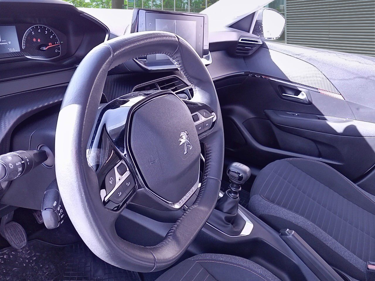 Peugeot 208 Bluehdi 73kw (100cv) Active - Foto 2