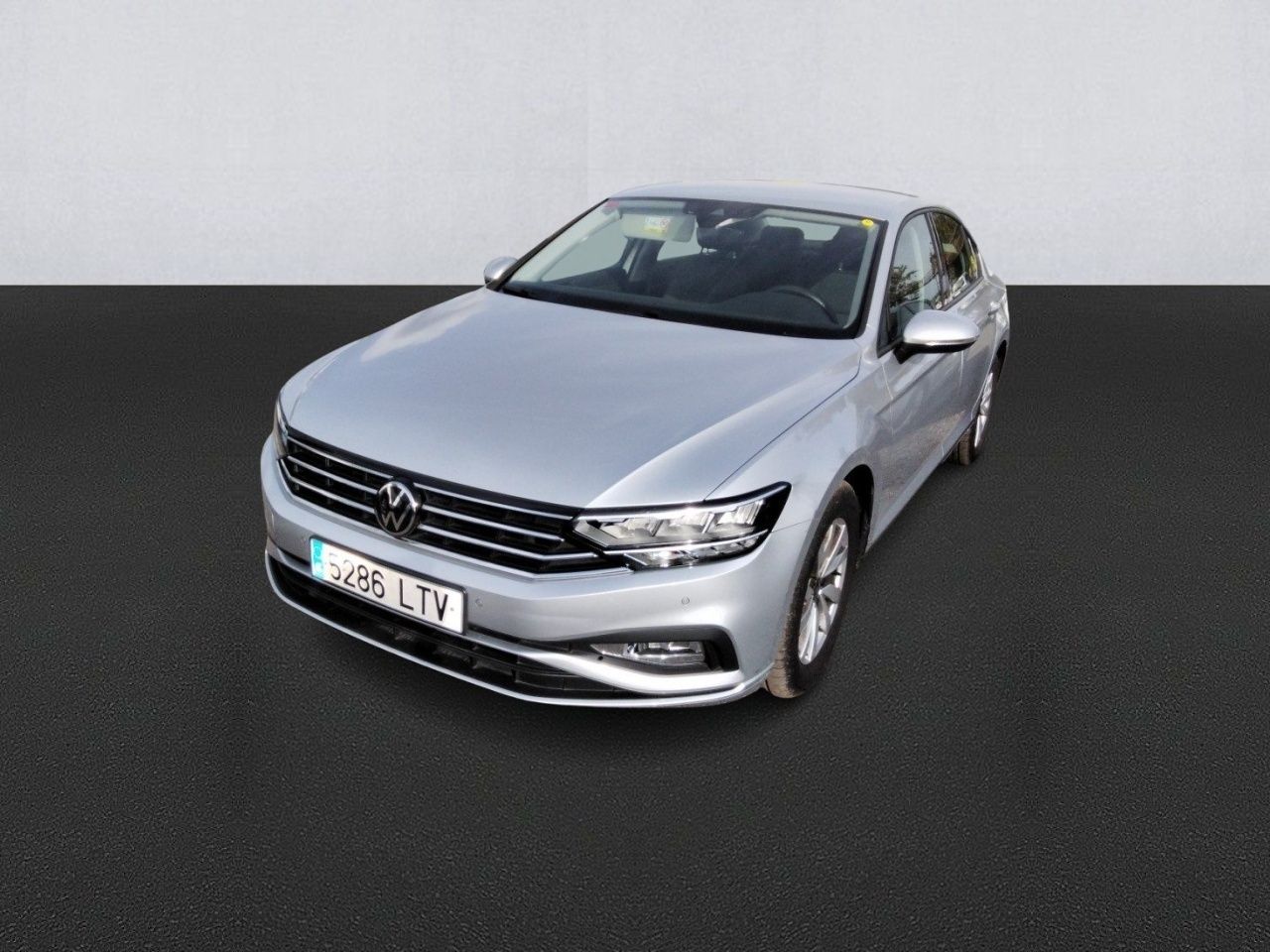 Volkswagen Passat Business 2.0 Tdi 110kw (150cv) - Foto 2