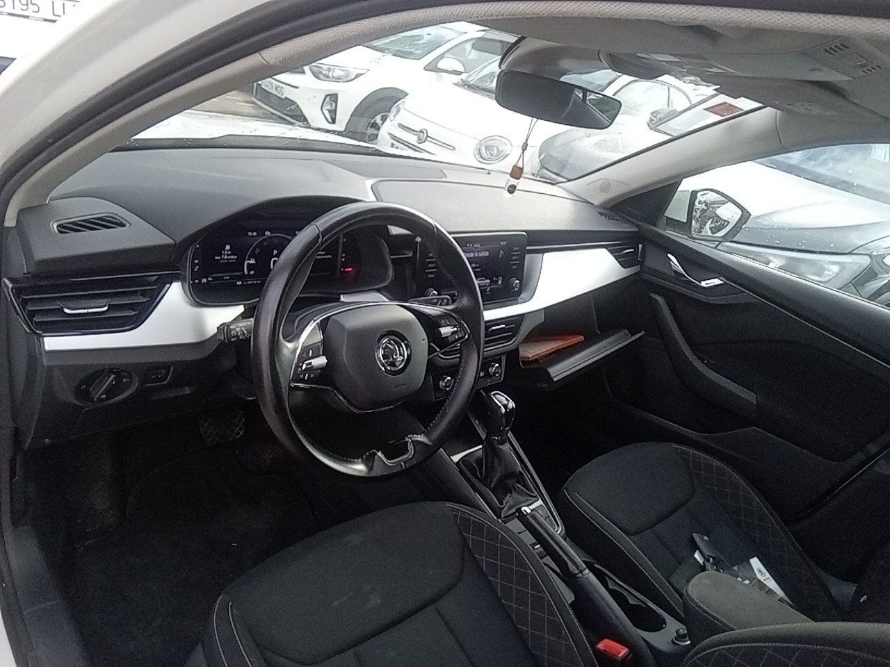 Skoda Kamiq 1.0 Tsi 81kw (110cv) Dsg Ambition - Foto 2