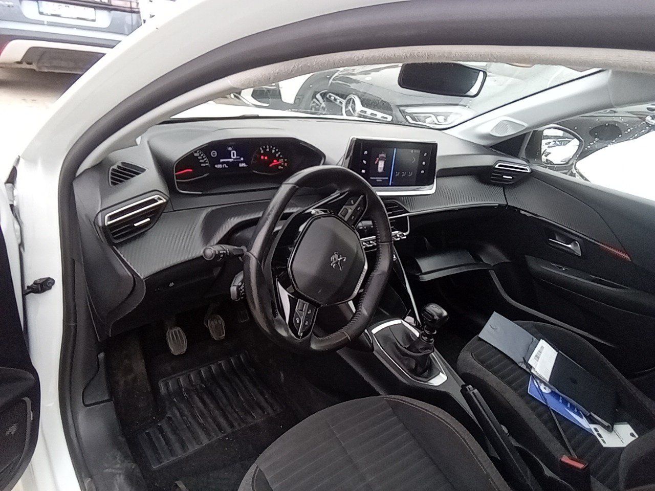 Peugeot 208 Bluehdi 73kw (100cv) Active - Foto 2