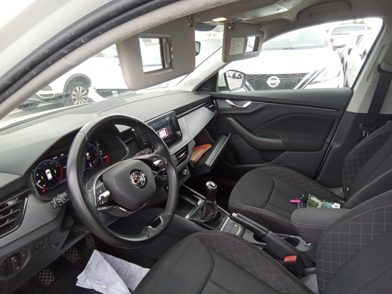 Skoda Scala 1.0 Tsi 70 Kw (95 Cv) Emotion - Foto 2