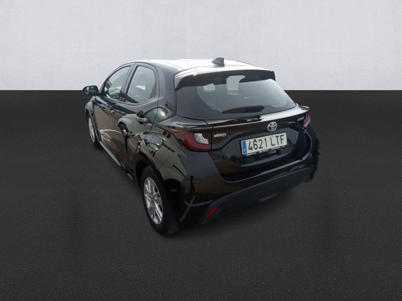 Toyota Yaris 1.5 120h Business Plus - Foto 2